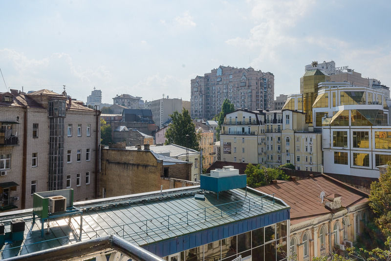 Kiev Accommodation Apartment On Antonovycha St. Exterior photo