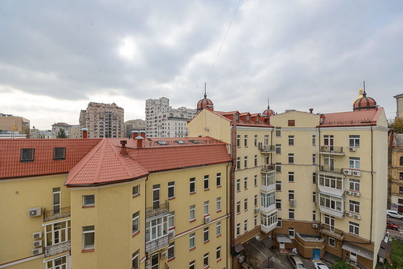 Kiev Accommodation Apartment On Antonovycha St. Exterior photo