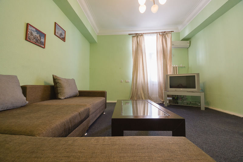 Kiev Accommodation Apartment On Antonovycha St. Exterior photo