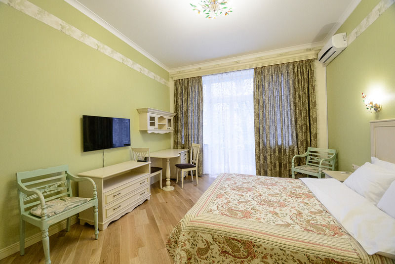 Kiev Accommodation Apartment On Antonovycha St. Exterior photo