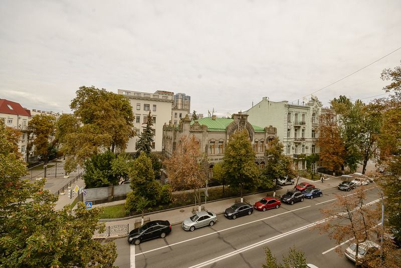 Kiev Accommodation Apartment On Antonovycha St. Exterior photo